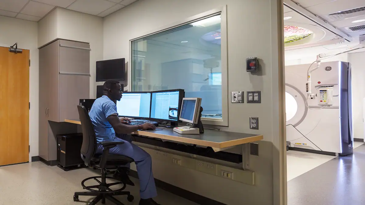 Yawkey-6_New-MRI-and-CT-Imaging-Rooms-3